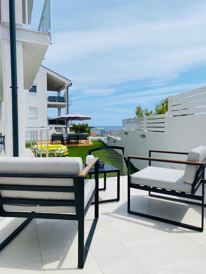 Ellavis Apartments Kültér fotó