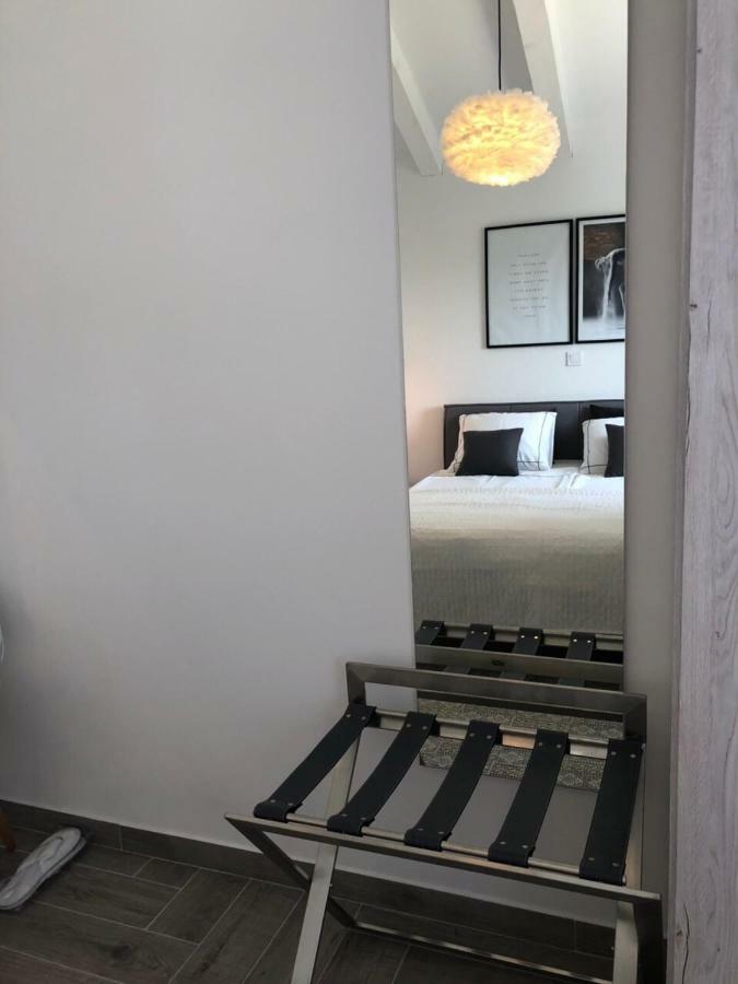 Ellavis Apartments Kültér fotó
