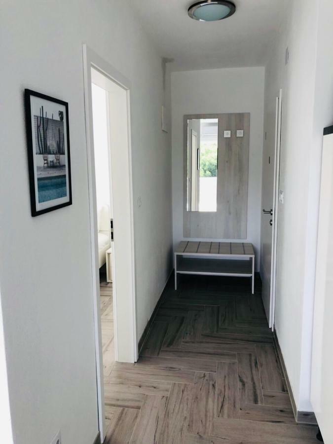 Ellavis Apartments Kültér fotó